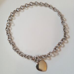 Stainless chain with toggle clasp and heart charm